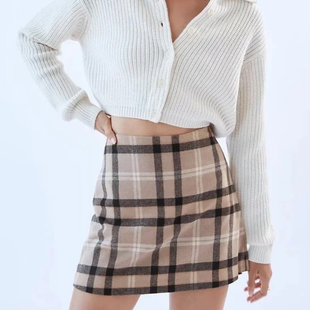 Aritzia Wilfred Plaid Mini Skirt - Size 4